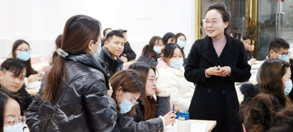 长安 专家指导+名师授课+培优补弱+日清月结的教学模式
