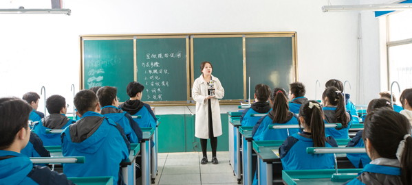长安引入导师机制，准确把握考试方向